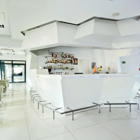 Vacationclub - Ultramarine Apartament 56 *
